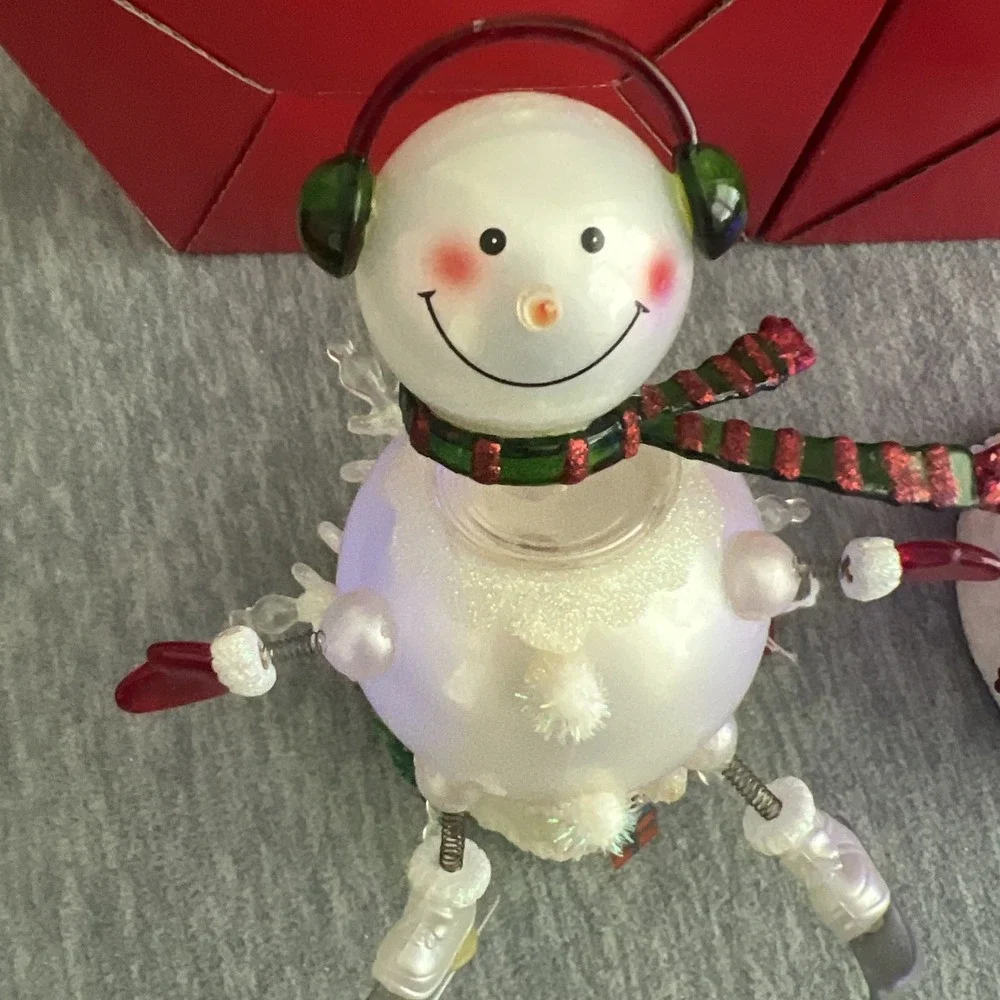 JCPenney Home Lighted Color Changing Acrylic Skiing Snowmen Pair Winter Vintage - Picture 4 of 16